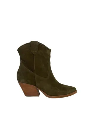 Cavalier Suede Boot Military