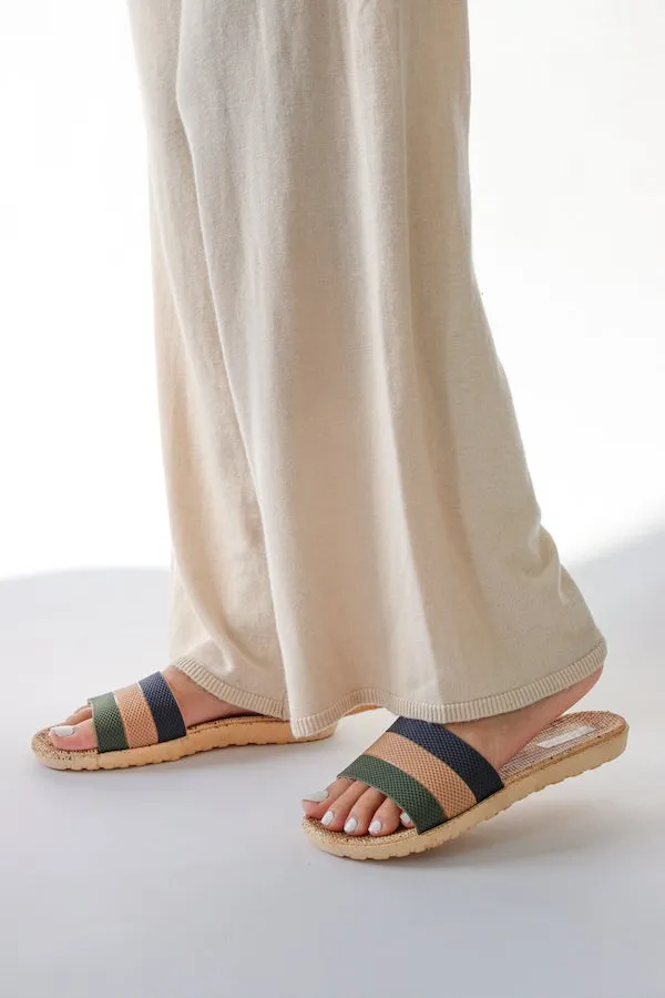 Viny - Women's Beach Slides